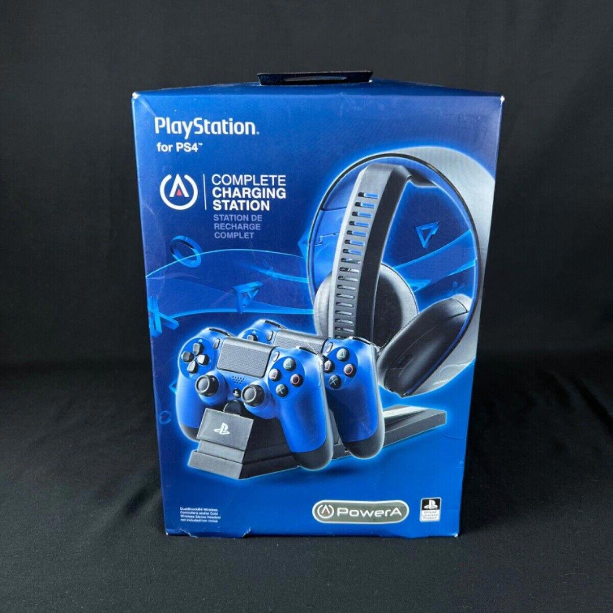PowerA Complete Charging Stand (PlayStation 4)