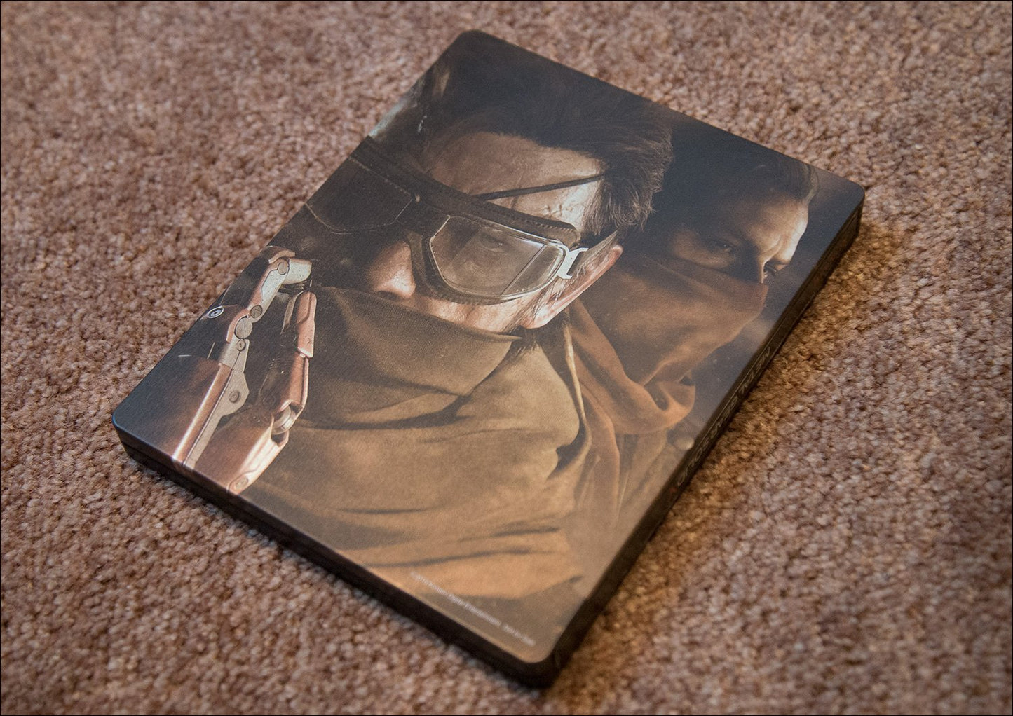 J2Games.com | Metal Gear Solid V The Phantom Pain Steelbook Edition (Playstation 4) (Pre-Played - See Details).