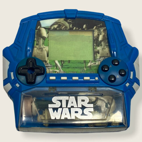 Star Wars Episode I Tiger Electronic Battle Of Naboo Handheld Game w/ 2 Figures (Toys)