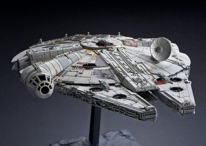 Bandai Star Wars Millennium Falcon The Rise of Skywalker 1/ 144 Scale (Toys)