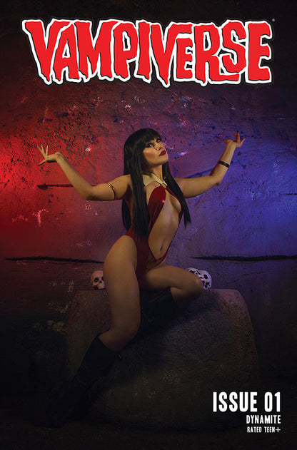 Vampiverse #1 E Cosplay (09/15/2021) Dynamite