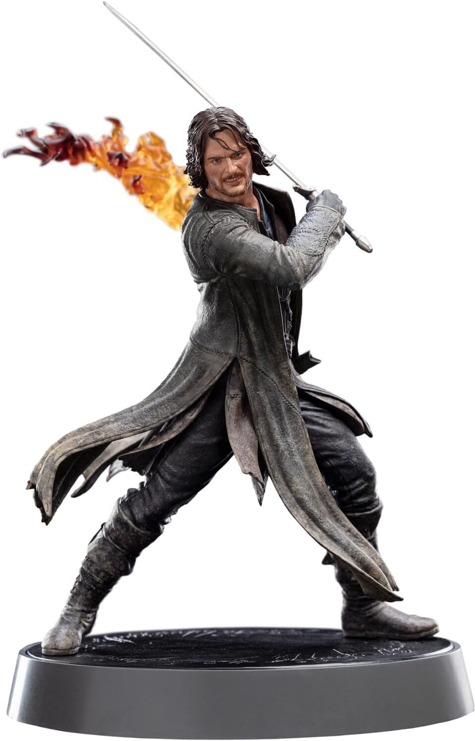 WETA Workshop Figures of Fandom: The Lord of The Rings Trilogy Aragorn 1/8 Scale Statue (Statue)