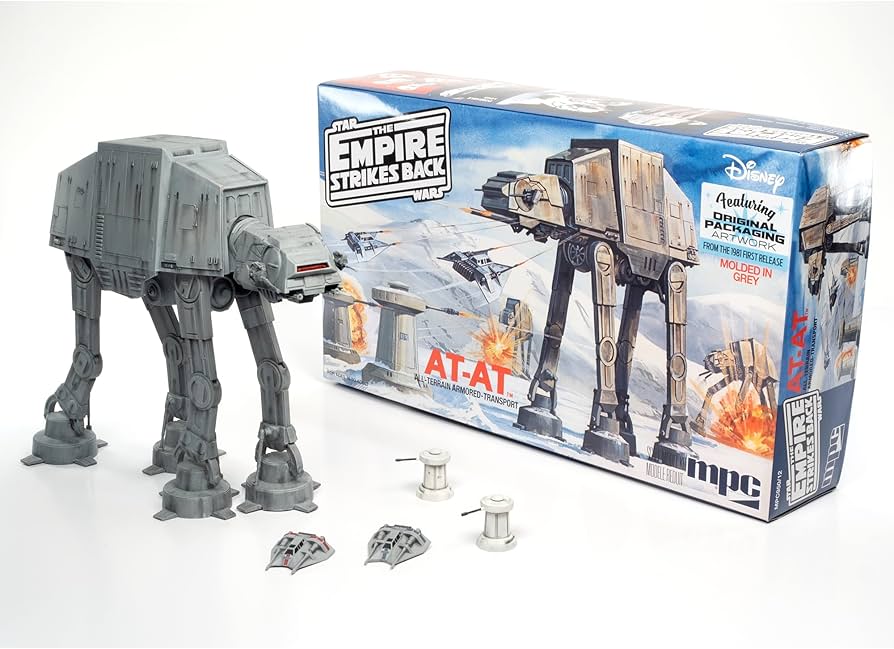 Star Wars: The Empire Strikes Back ATAT MPC Model Kit (Toys)