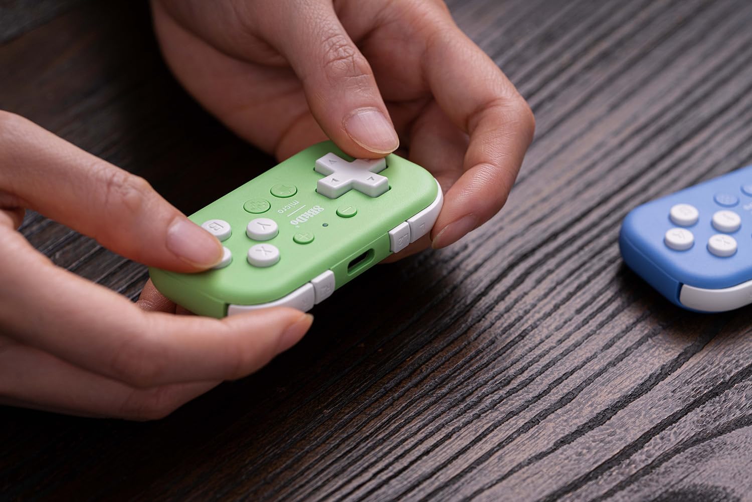 8BitDo Micro Controller Green (Nintendo Switch) – J2Games