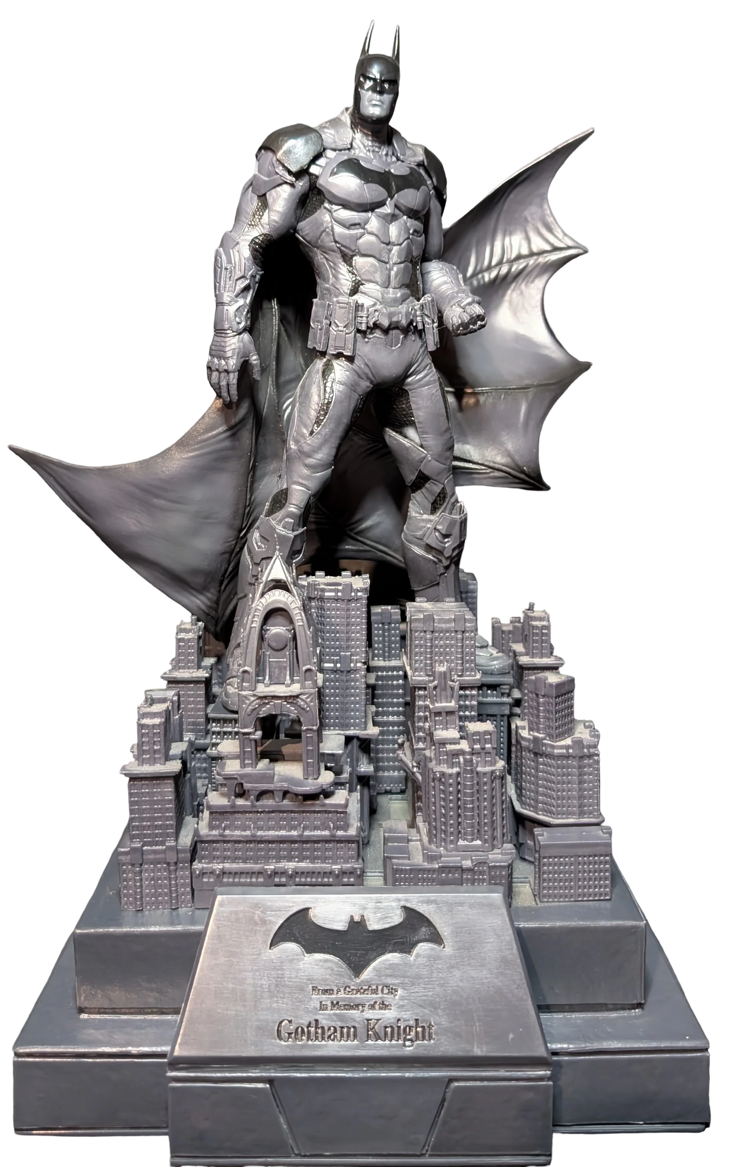 Batman Arkham Knight Game & Statue Bundle (Xbox One)