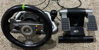 Mc2 Mad Catz Racing Wheel and Pedals (Xbox 360)