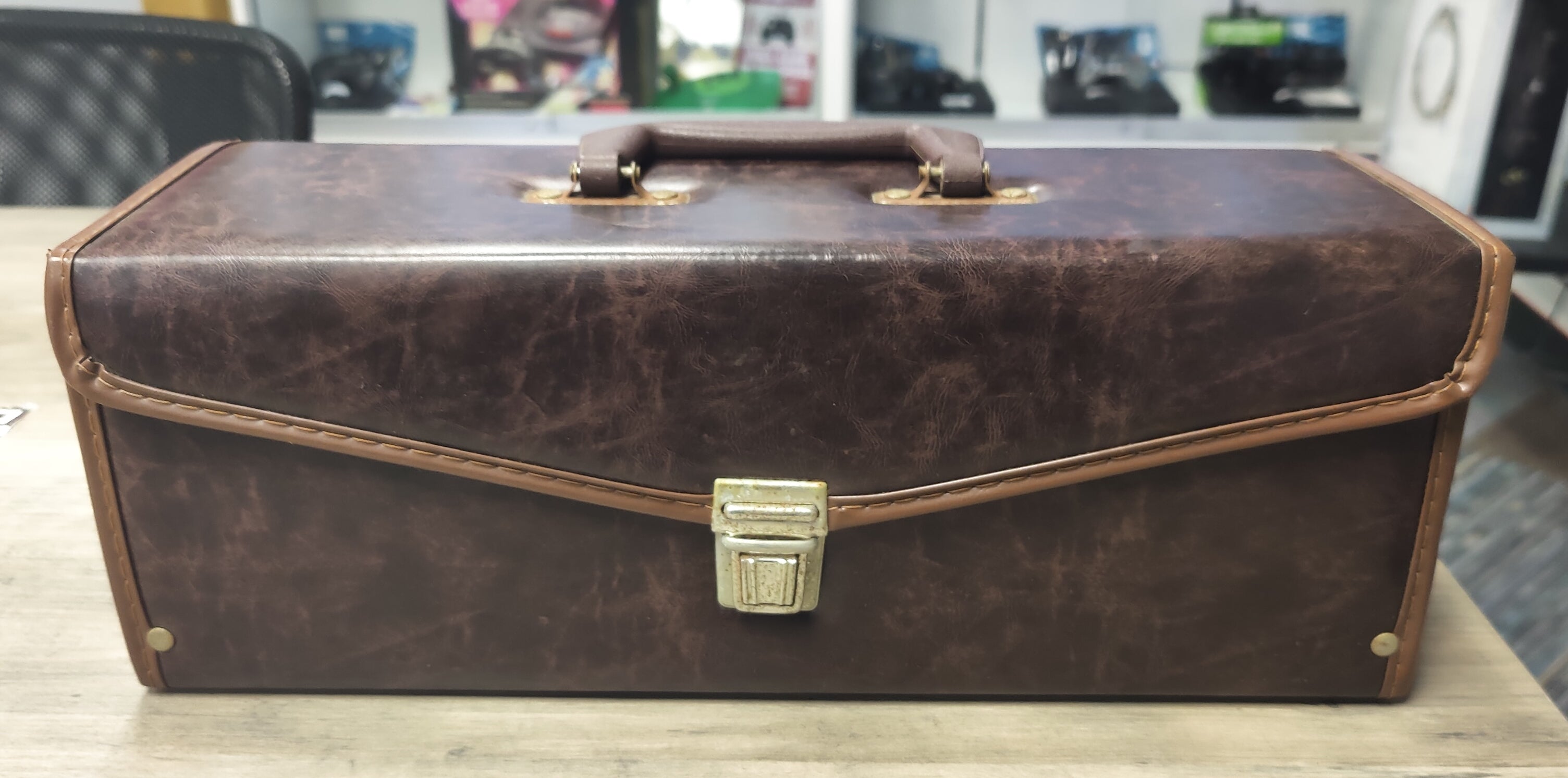 Atari Game Storage Case (Atari) – J2Games