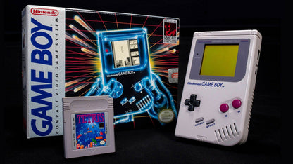 J2Games.com | Gameboy System Launch with Box, Manual and Battery Pack (Gameboy) (Pre-Played).