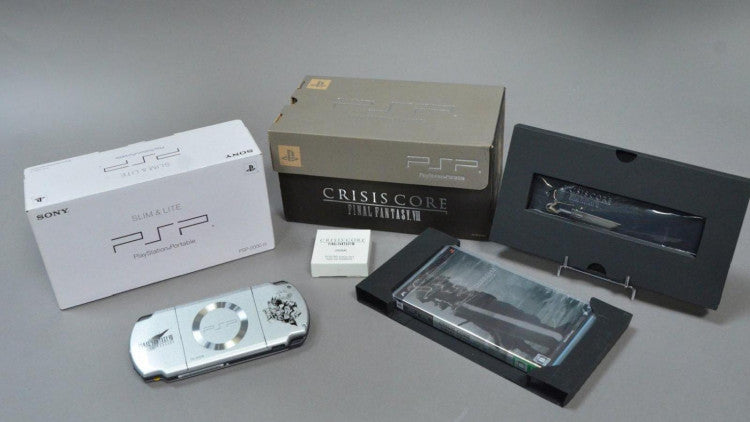 Sony PSP 2000 FFVII Crisis Core Special Edition Console [Japan Import] (PSP)